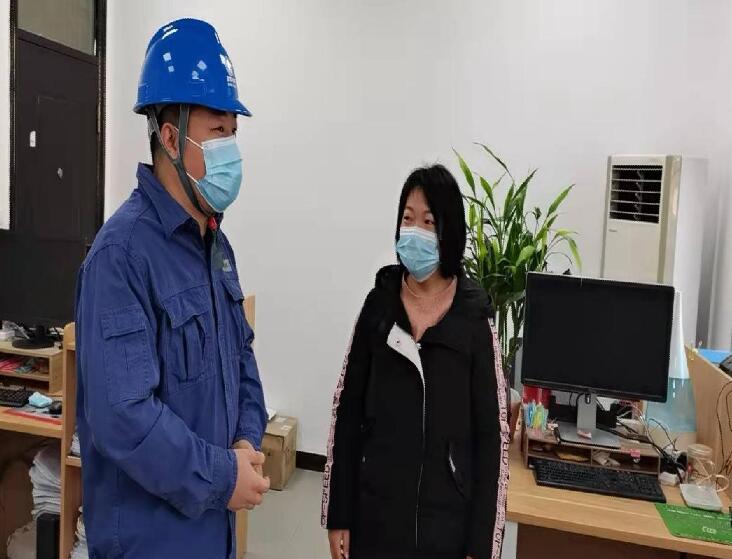 國網(wǎng)城固供電公司：走訪小微企業(yè)，當好“電管家”