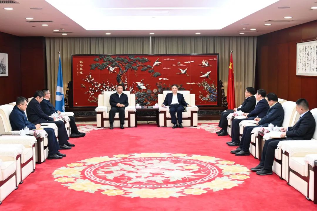 溫樞剛會見哈電集團(tuán)董事長、黨委書記曹志安