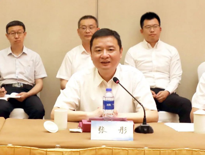協(xié)鑫、徐工聯(lián)手！布局新能源