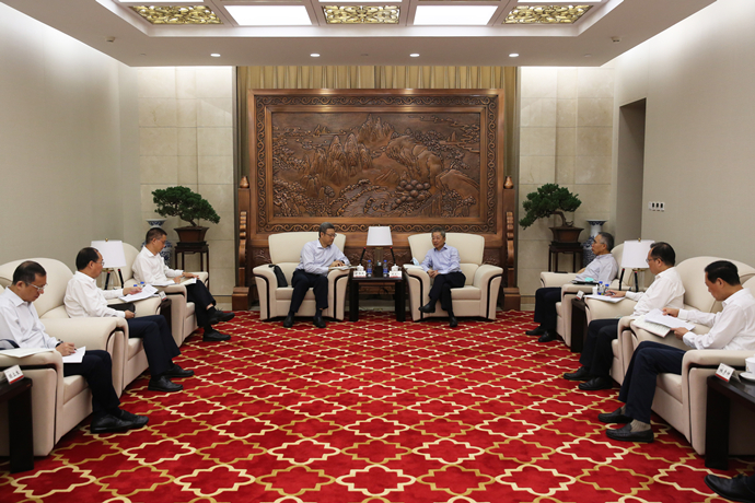 錢智民拜訪農(nóng)發(fā)行黨委書記、董事長錢文揮