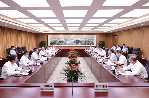 國家電網(wǎng)公司總經(jīng)理、黨組副書記張智剛與中國中鐵董事長陳云會談