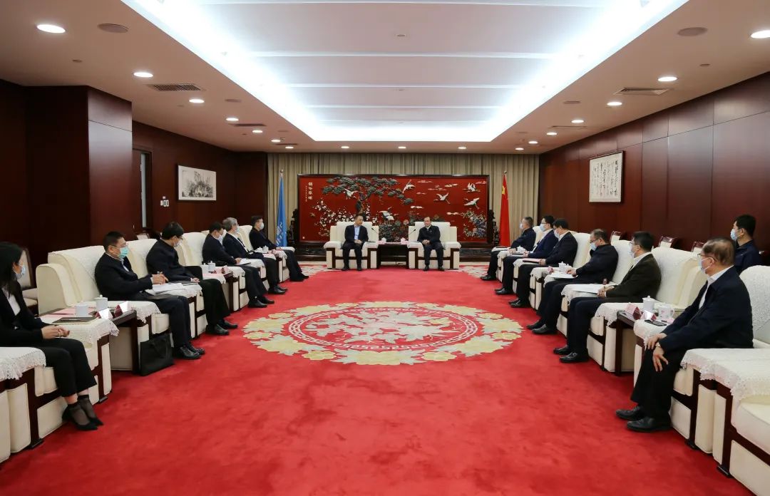 中國(guó)華電董事長(zhǎng)江毅、總經(jīng)理葉向東會(huì)見(jiàn)中國(guó)大唐董事長(zhǎng)鄒磊、總經(jīng)理劉明勝