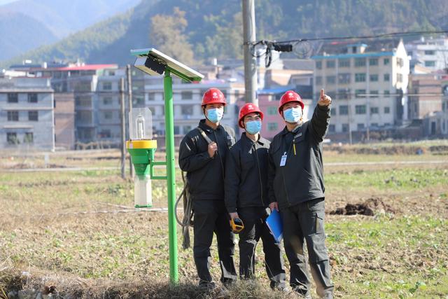 國(guó)網(wǎng)新邵縣供電公司全力守護(hù)電力線(xiàn)路安全防線(xiàn)
