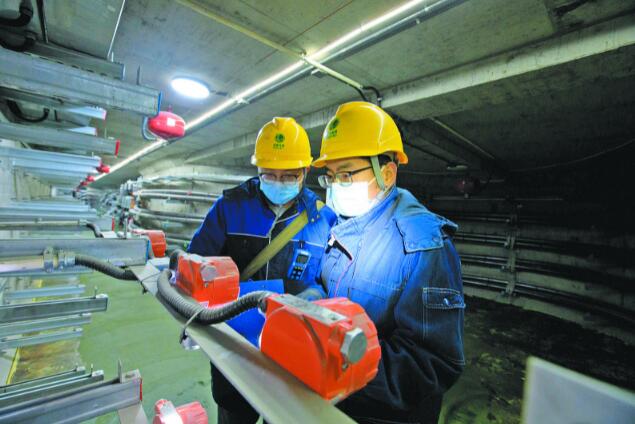 銀川供電公司：“臨近春節(jié)，保障居民安全可靠用電更是頭等大事”
