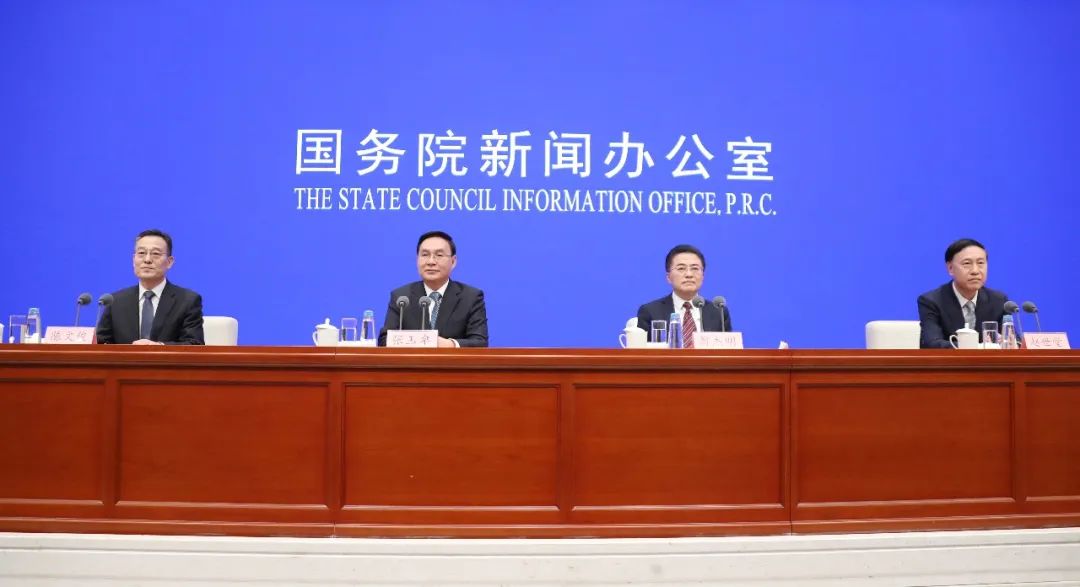 國資委領(lǐng)導(dǎo)談央企重組整合、新一輪國企改革、電力保供