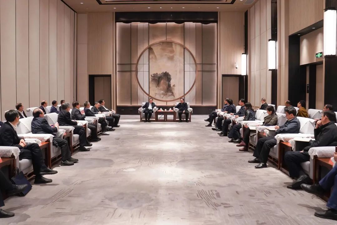 華能集團(tuán)黨組書記、董事長溫樞剛拜會(huì)雄安新區(qū)黨工委書記、管委會(huì)主任張國華
