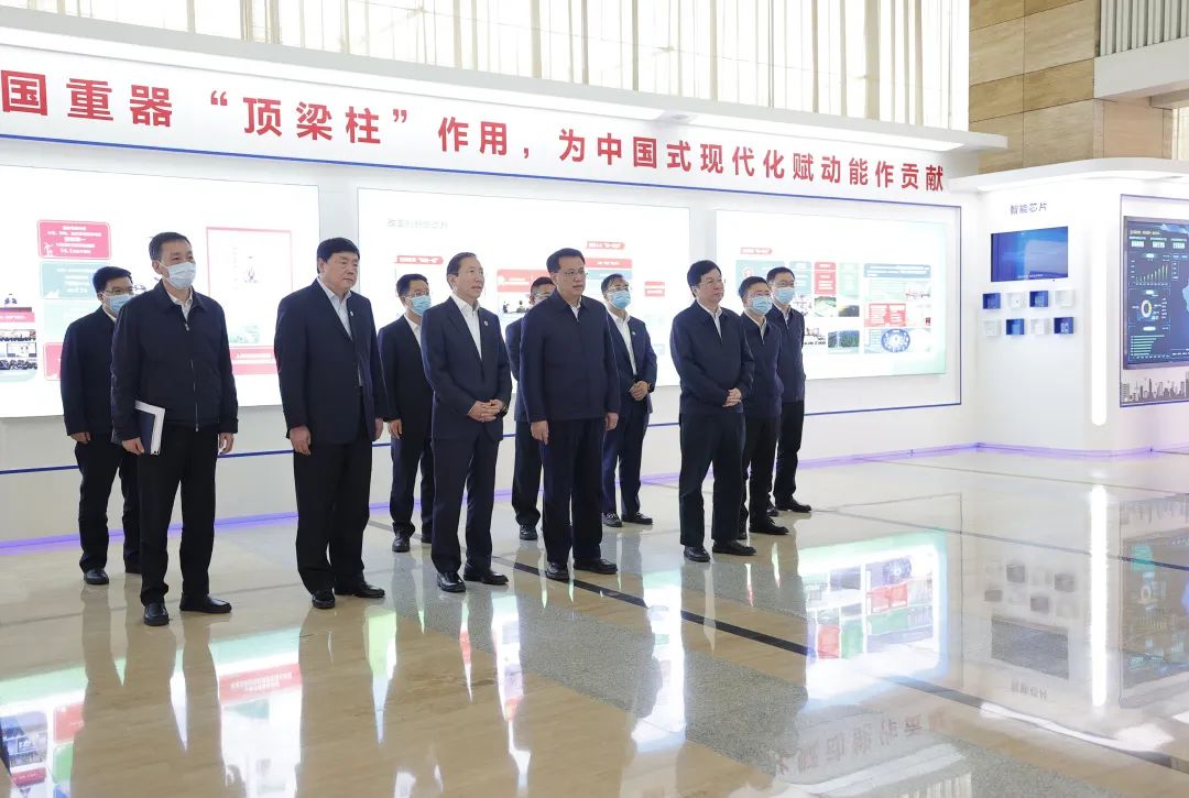 重慶市委書記袁家軍、市長胡衡華與國家電網(wǎng)董事長辛保安、總經(jīng)理張智剛會談