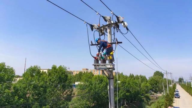 國網(wǎng)安陽供電公司一次綜合檢修力?！?年0跳”