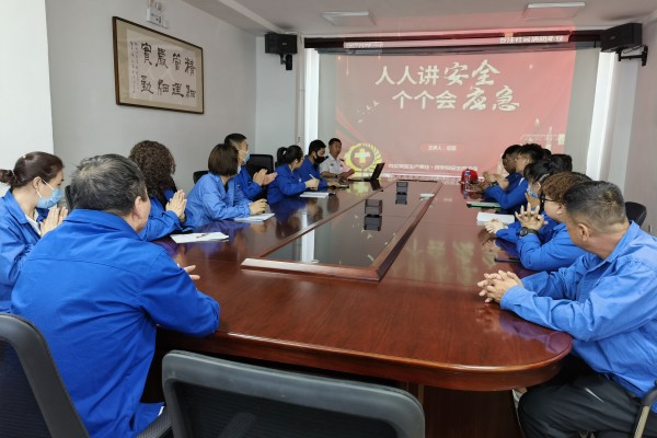 烏海市千里山供電公司：開展消防培訓(xùn)，提升應(yīng)急能力