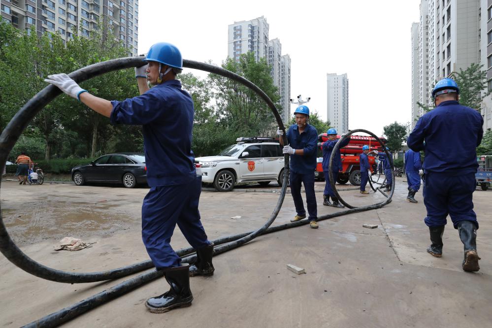 電來了，光就來了——河北涿州加快電力設(shè)施搶修見聞