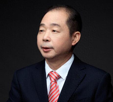 【兩會(huì)好聲音】全國(guó)人大代表、德力西集團(tuán)董事局主席胡成中：支持產(chǎn)業(yè)鏈出海，助推制造企業(yè)轉(zhuǎn)型升級(jí)