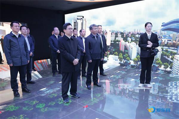 東營市委副書記、市長陳必昌調(diào)研儲能產(chǎn)業(yè)發(fā)展情況