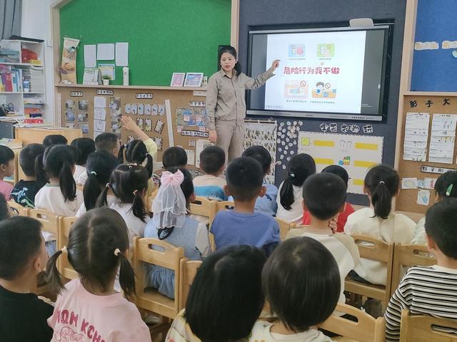 國網光澤縣供電公司電“亮”校園，安全“童”行