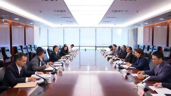 華電黨組副書記祖斌會(huì)見南方電網(wǎng)黨組副書記、董事劉啟宏