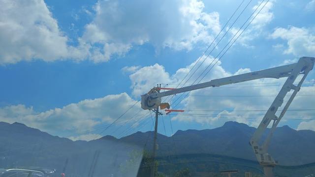 畢節(jié)市郊供電局成功投運10千伏撒昌線，提升供電可靠性